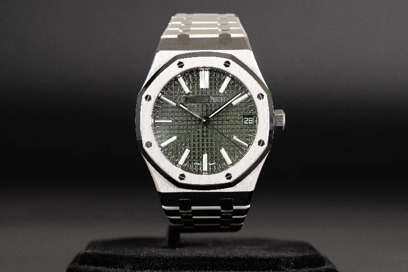 Audemars Piguet<br>15510ST Royal Oak Green Dial