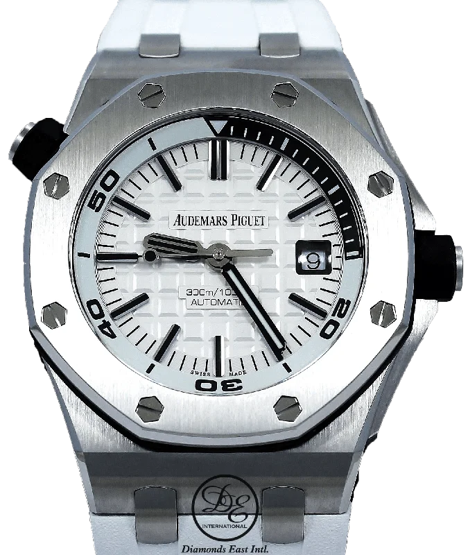 AUDEMARS PIGUET Royal Oak Offshore Diver 42mm 15710ST.OO.A002CA.02 BOX/PAPERS