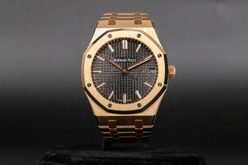 Audemars Piguet<br>15500OR Royal Oak Black Dial