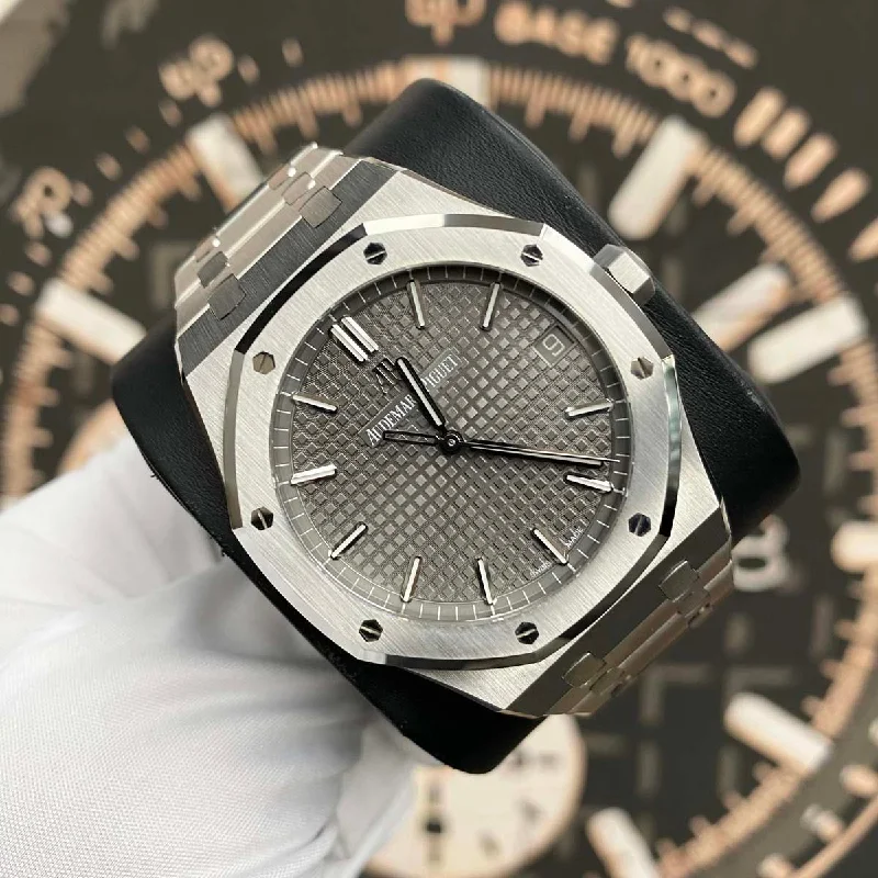 Audemars Piguet Royal Oak 41mm 15500ST.OO.1220ST.02 Grey Dial Pre-Owned