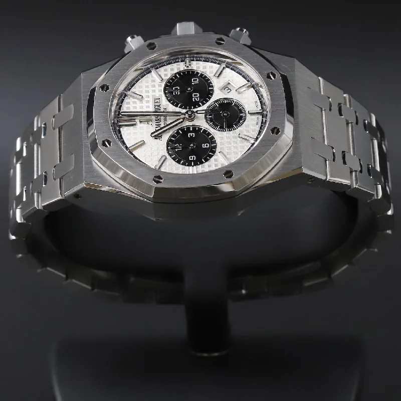 Audemars Piguet<br>26331ST Royal Oak Chronograph White Dial