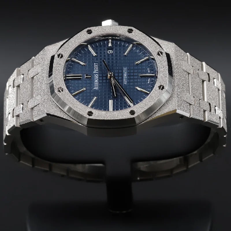 Audemars Piguet<br>15410BC Royal Oak Frosted White Gold Blue Dial