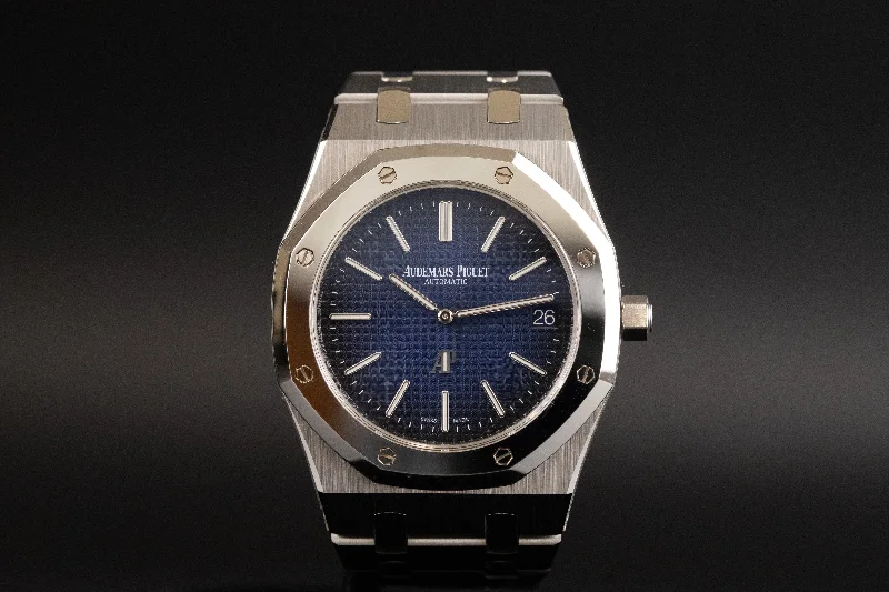 Audemars Piguet<br>15202IP Royal Oak Jumbo Blue Dial