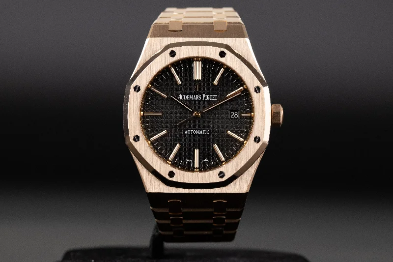 Audemars Piguet<br>15400OR Royal Oak Black Dial